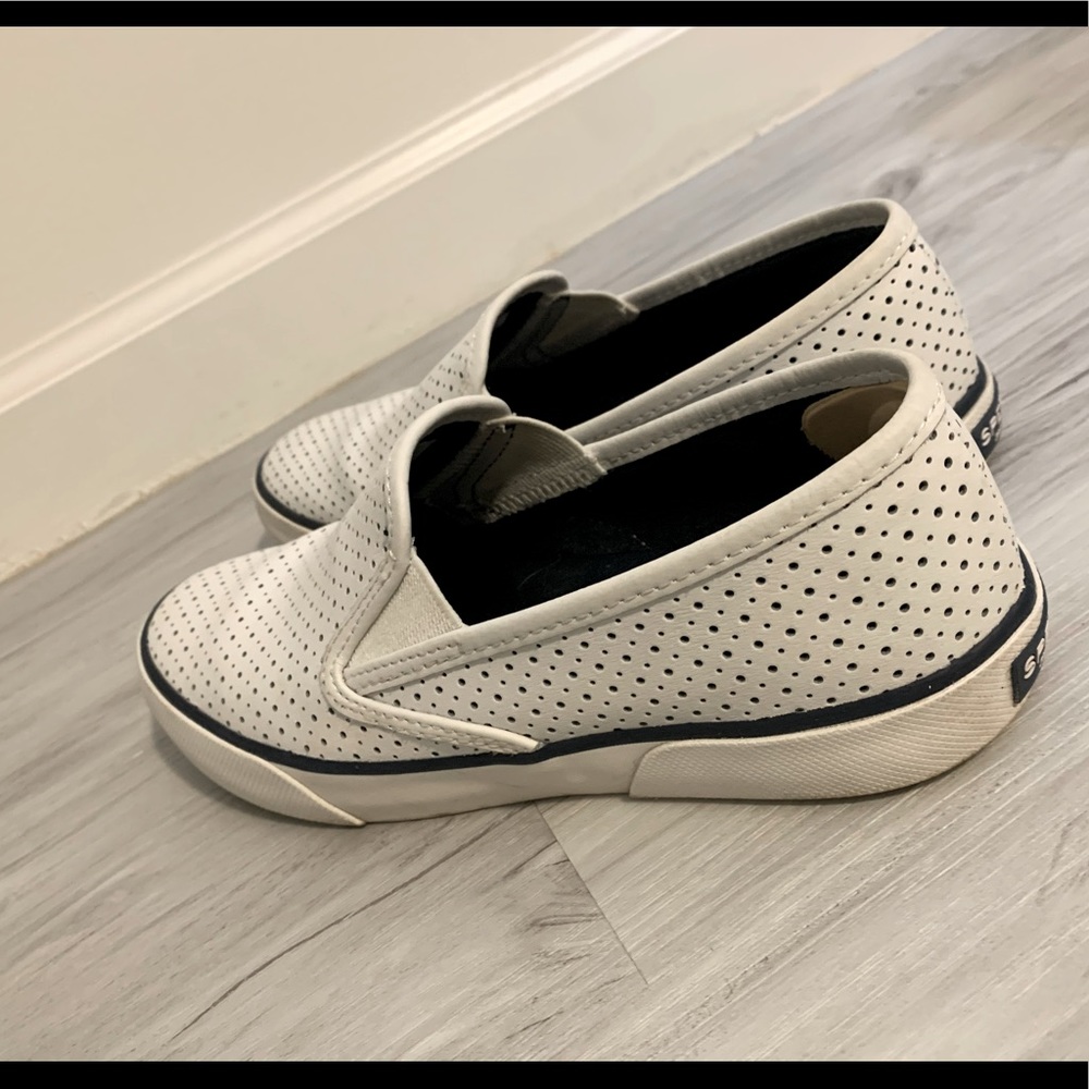 White perforated Leather Sperrys